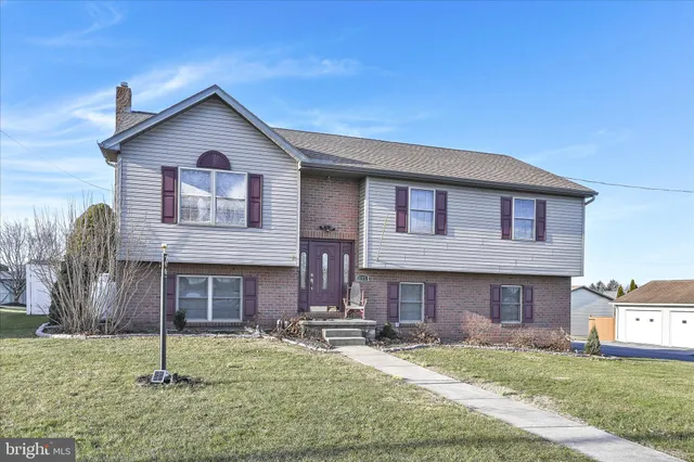 $390,000 | 107 Vine Street, Richland, PA 17087