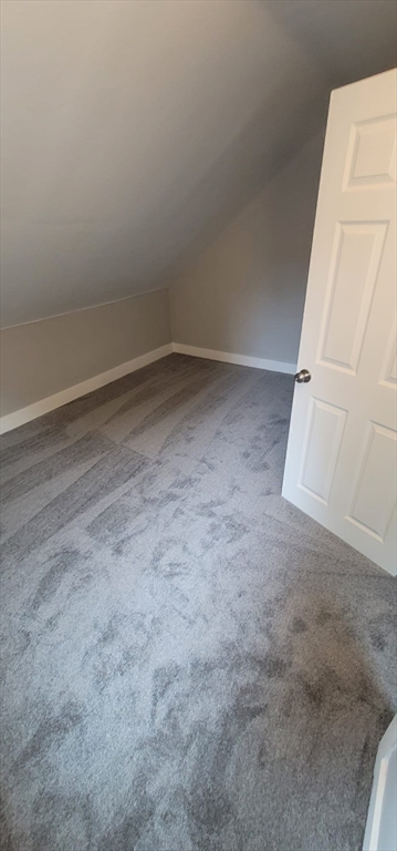 529 Warren Street Fall River, MA 02721 - Photo 19 of 42