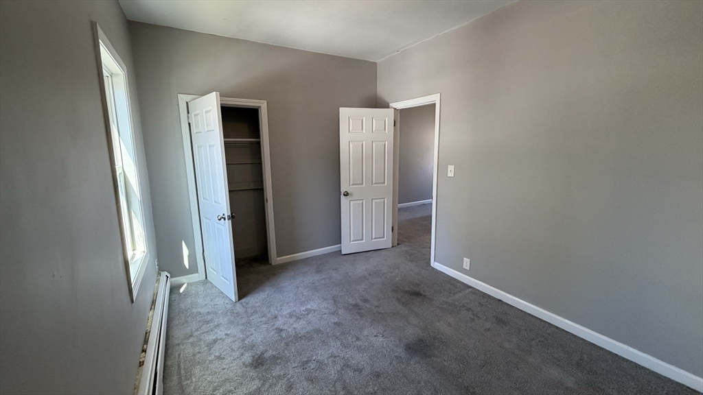 529 Warren Street Fall River, MA 02721 - Photo 7 of 42