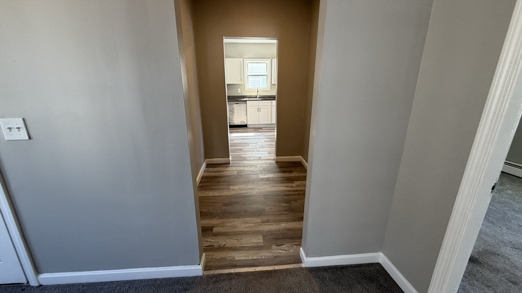 529 Warren Street Fall River, MA 02721 - Photo 8 of 42