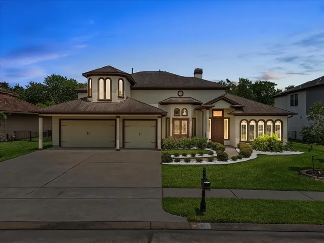 $799,000 | 205 Del Monte Drive, Friendswood, TX 77546