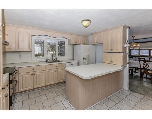 73 Chute Road Dedham, MA 02026 - Photo 7 of 28