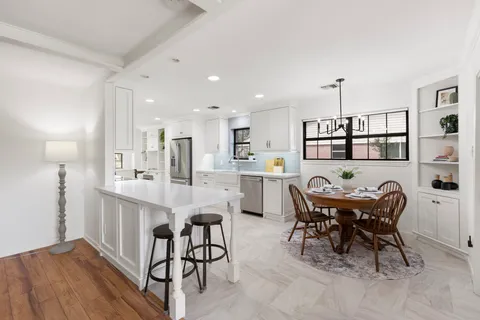 $759,900 | 1126 Del Norte Street, Houston, TX 77018