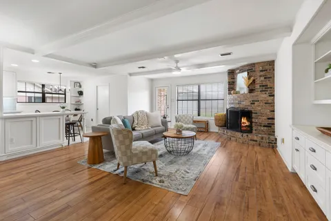 $759,900 | 1126 Del Norte Street, Houston, TX 77018