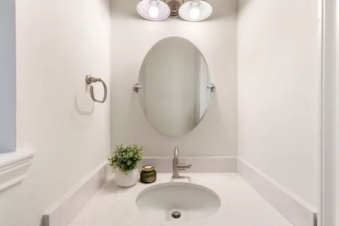 $759,900 | 1126 Del Norte Street, Houston, TX 77018