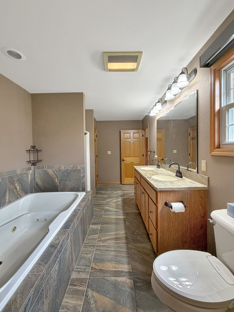 9214 North Waddams Grove Road Lena, IL 61048 - Photo 22 of 52