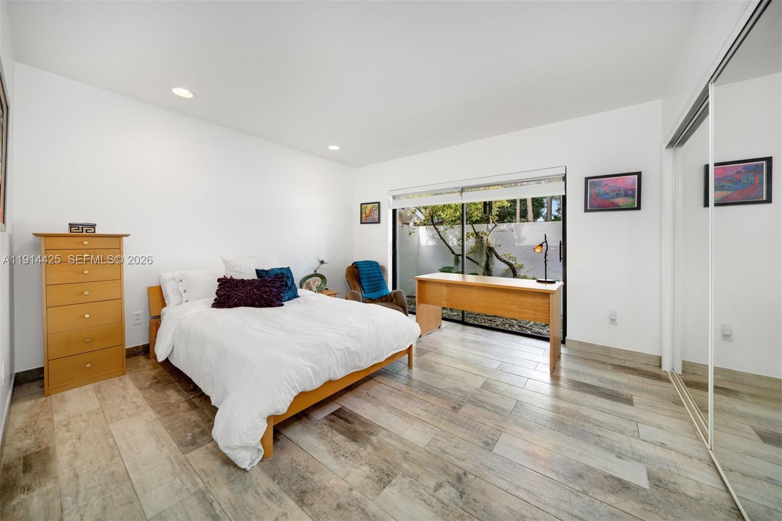 10645 Southwest 89th Court Miami, FL 33176 - Photo 23 of 35 First level bedroom