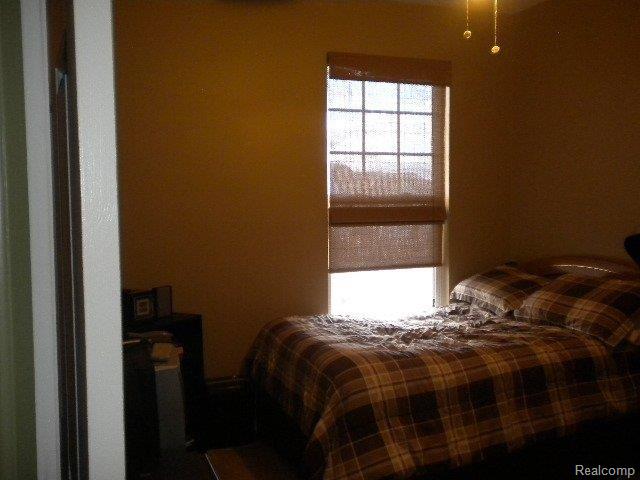 10225 Crossview Trail Howell, MI 48855 - Photo 16 of 17 Second Bedroom.jpg