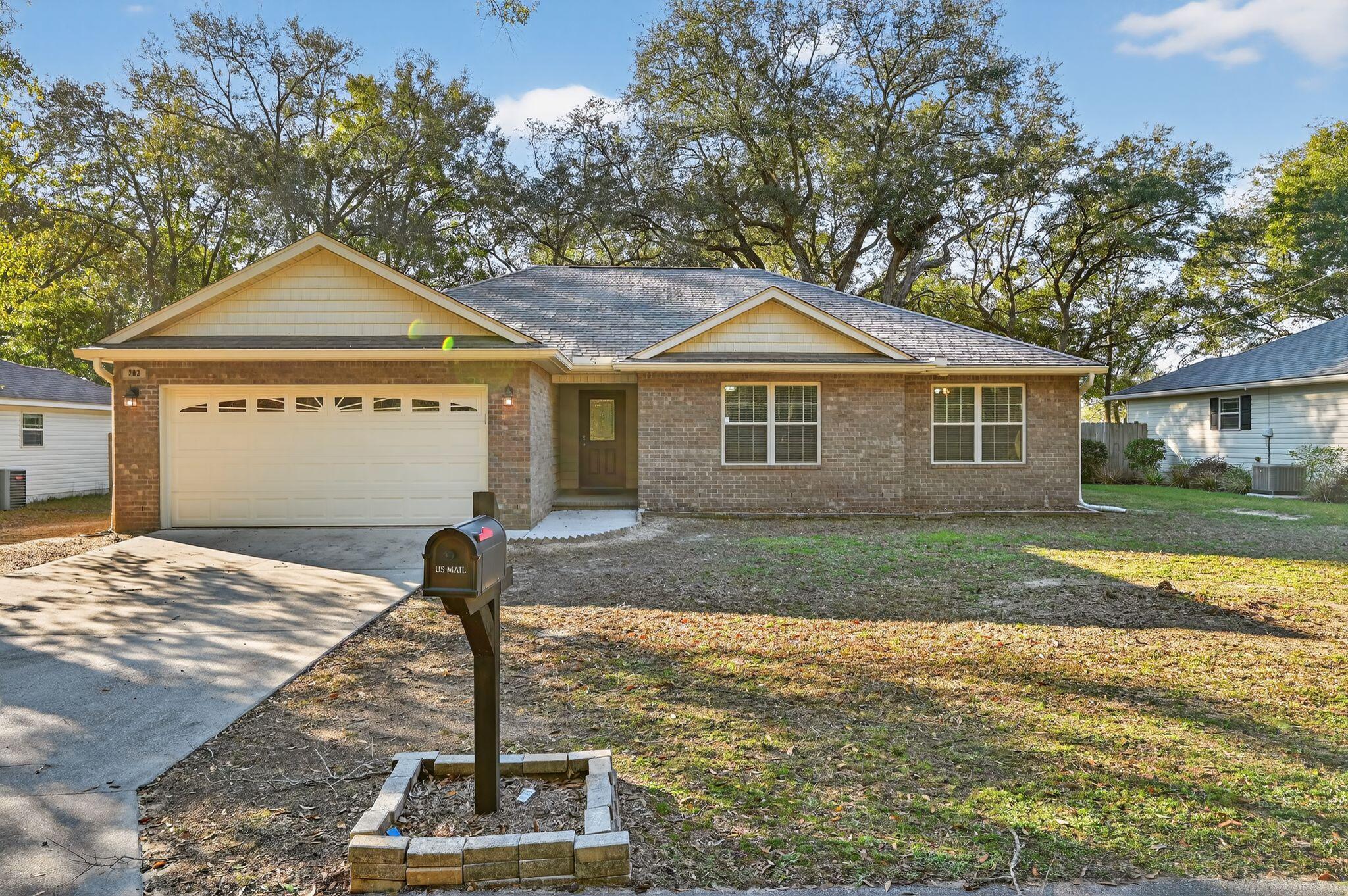 202 Mary Lane Crestview, FL 32536 - Photo 12 of 38