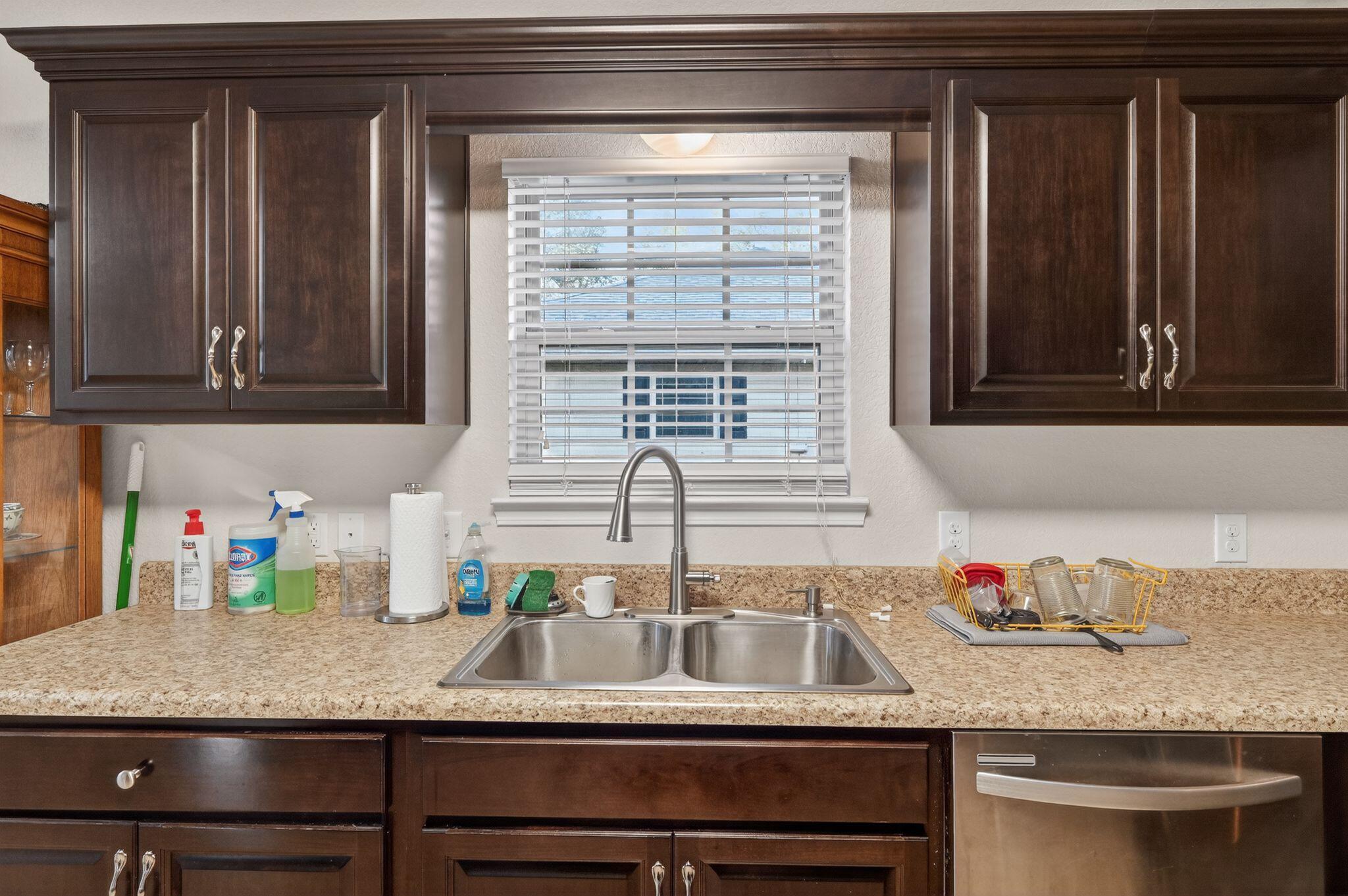 202 Mary Lane Crestview, FL 32536 - Photo 22 of 38