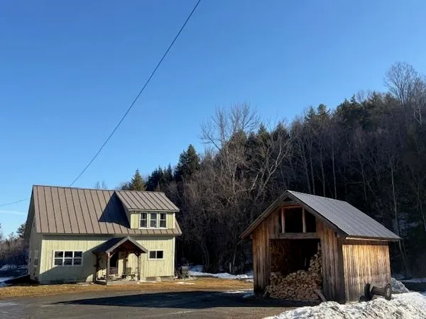 $389,000 | 1821 Chateauguay Road, Barnard, VT 05032