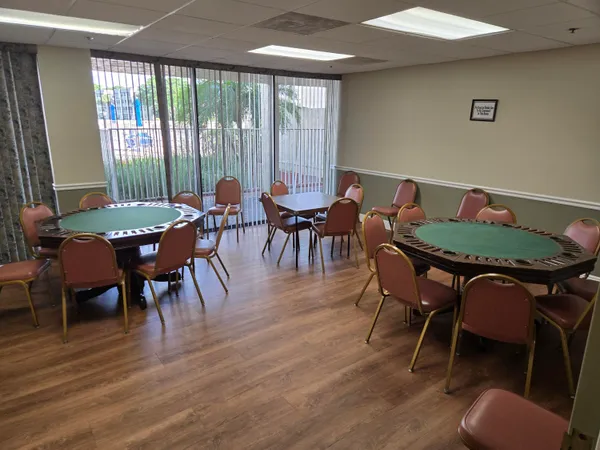 $2,400 | 1831 Sabal Palm Drive, Unit 303, Davie, FL 33324