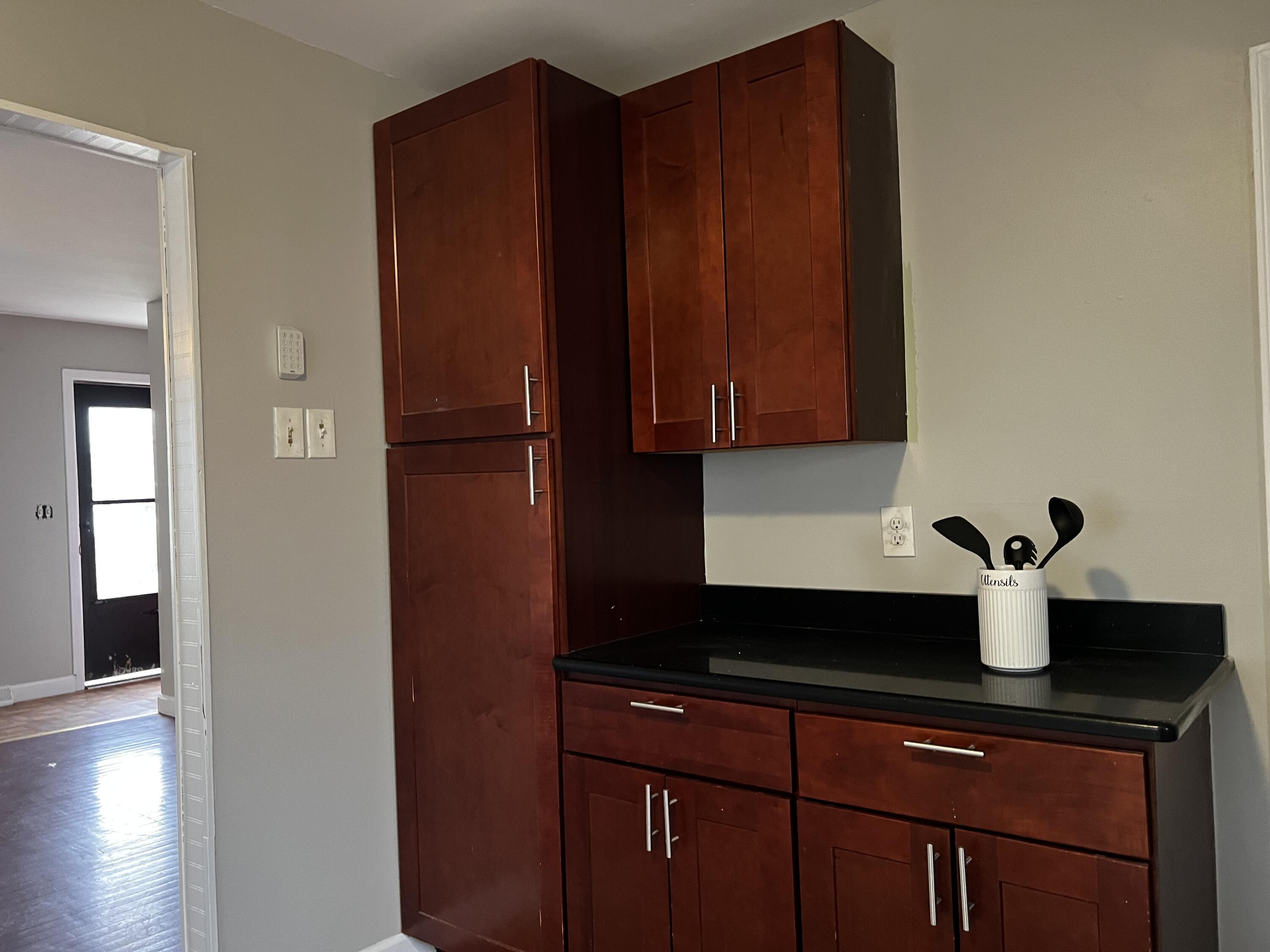 7709 Wallace Street Merrillville, IN 46410 - Photo 1 of 9 3000x2250