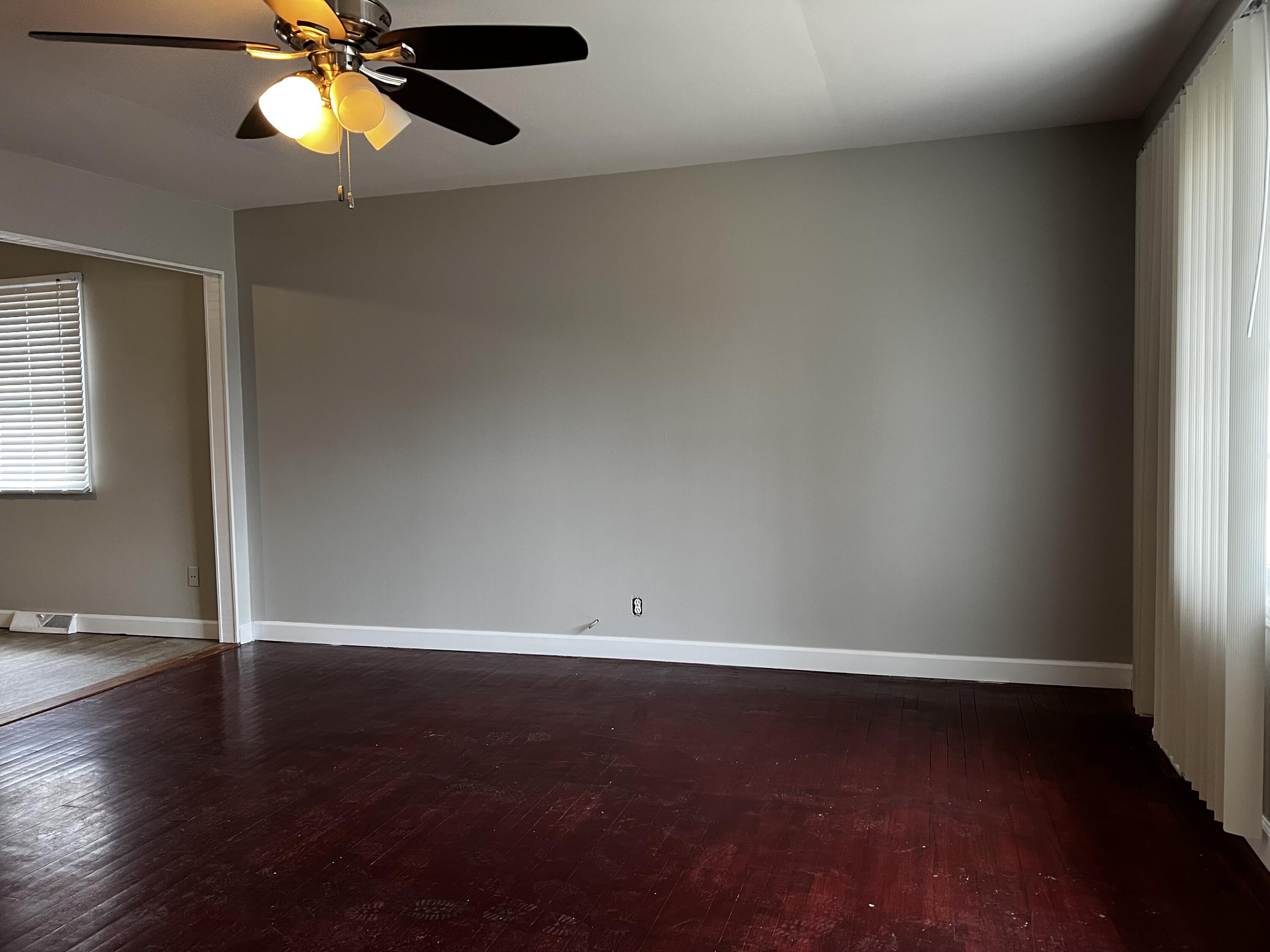 7709 Wallace Street Merrillville, IN 46410 - Photo 6 of 9 3000x2250