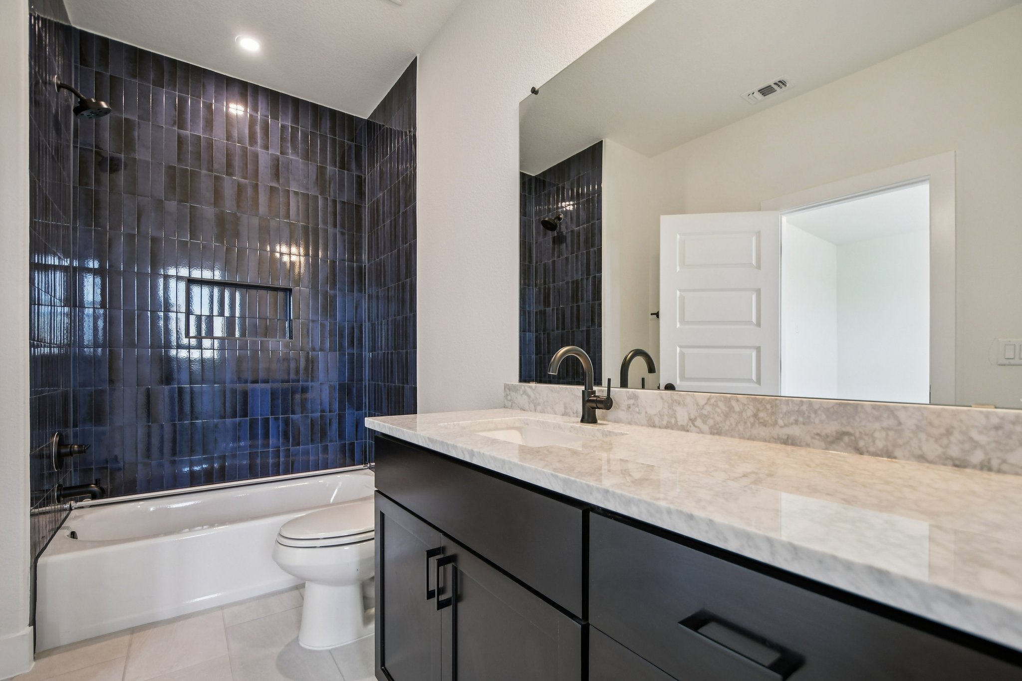 2245 Sarabanda Street Round Rock, TX 78681 - Photo 31 of 39