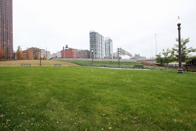 235 West Van Buren Street, Unit 2613 Chicago, IL 60607 - Photo 16 of 20