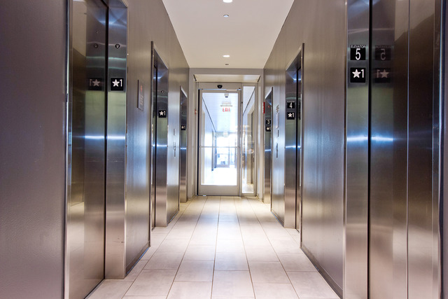 235 West Van Buren Street, Unit 2613 Chicago, IL 60607 - Photo 5 of 20