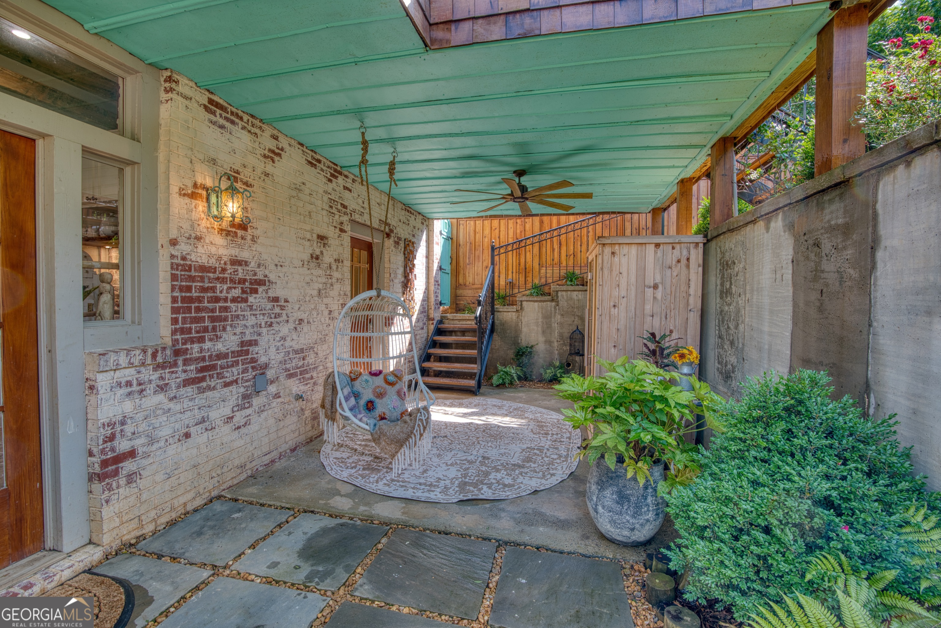 407 East 3rd Street Rome, GA 30161 - Photo 51 of 78 a view of a backyard with plants