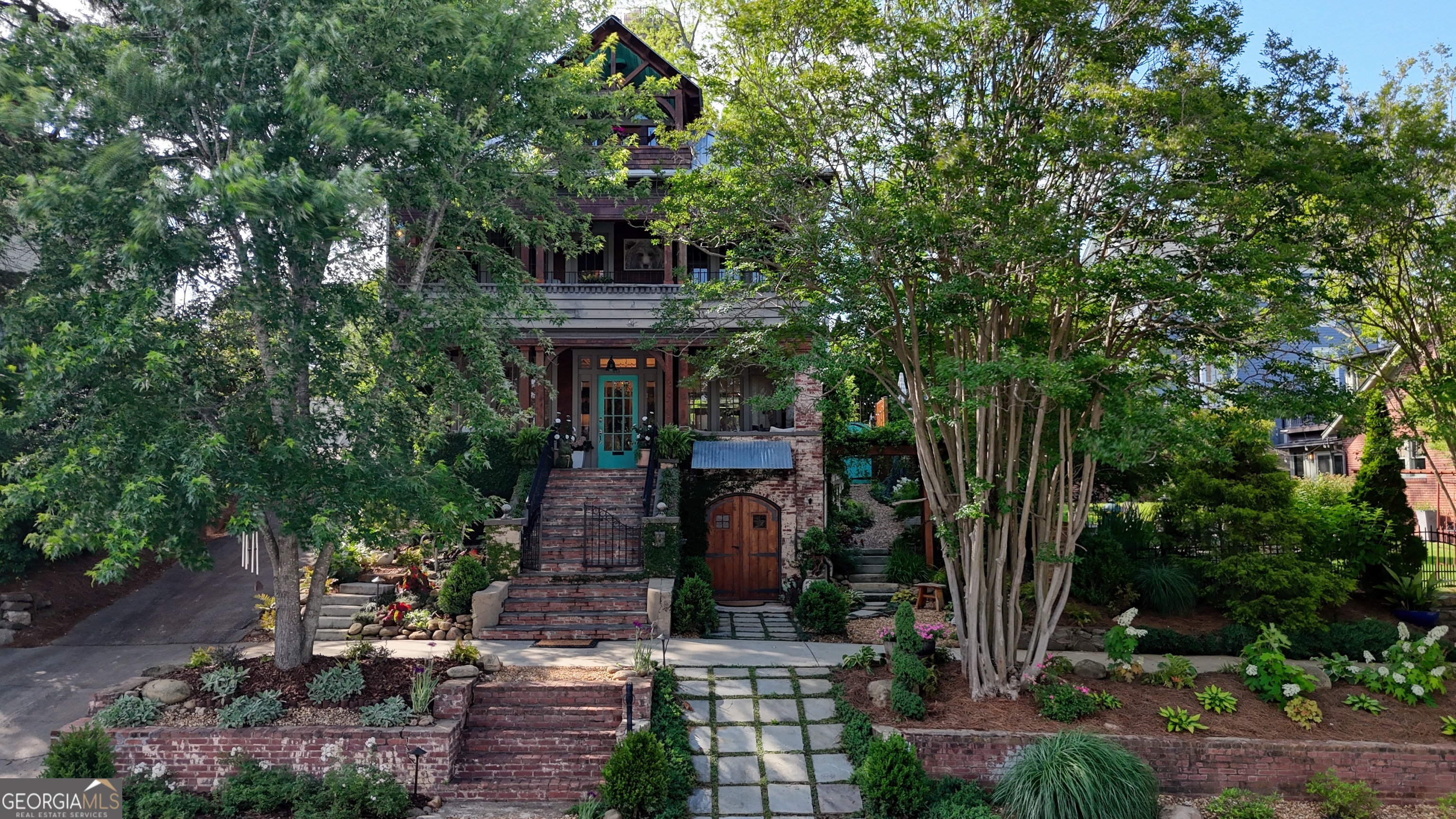 407 East 3rd Street Rome, GA 30161 - Photo 62 of 78 a front view of a house with garden