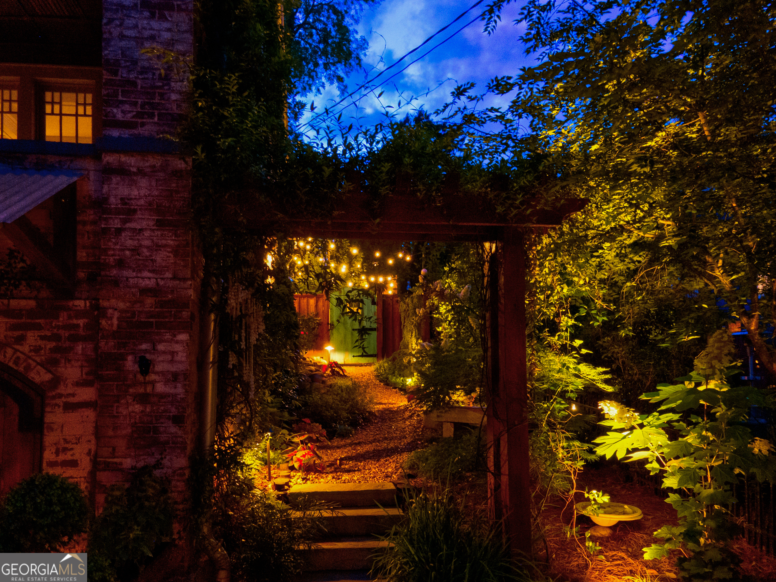 407 East 3rd Street Rome, GA 30161 - Photo 68 of 78 front view of a house