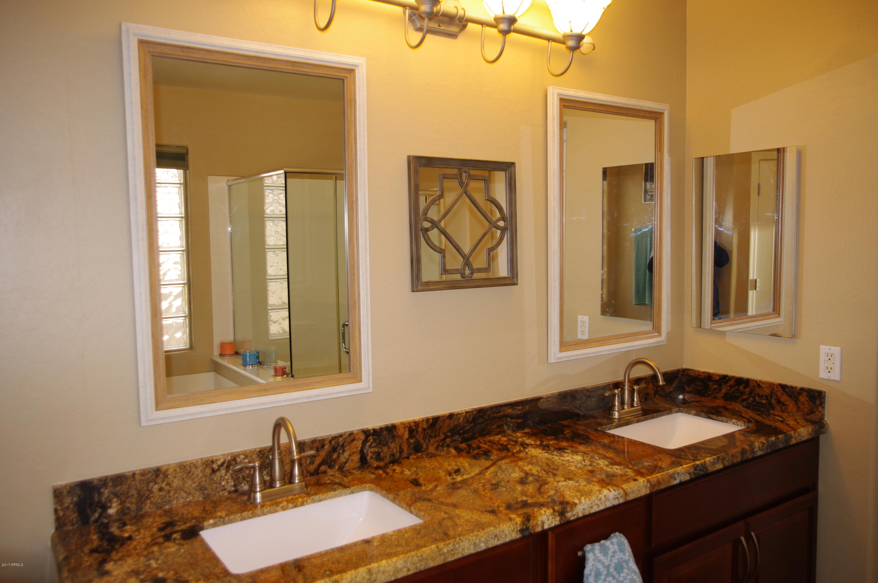 17577 West Spring Lane Surprise, AZ 85388 - Photo 19 of 24 IMGP2597