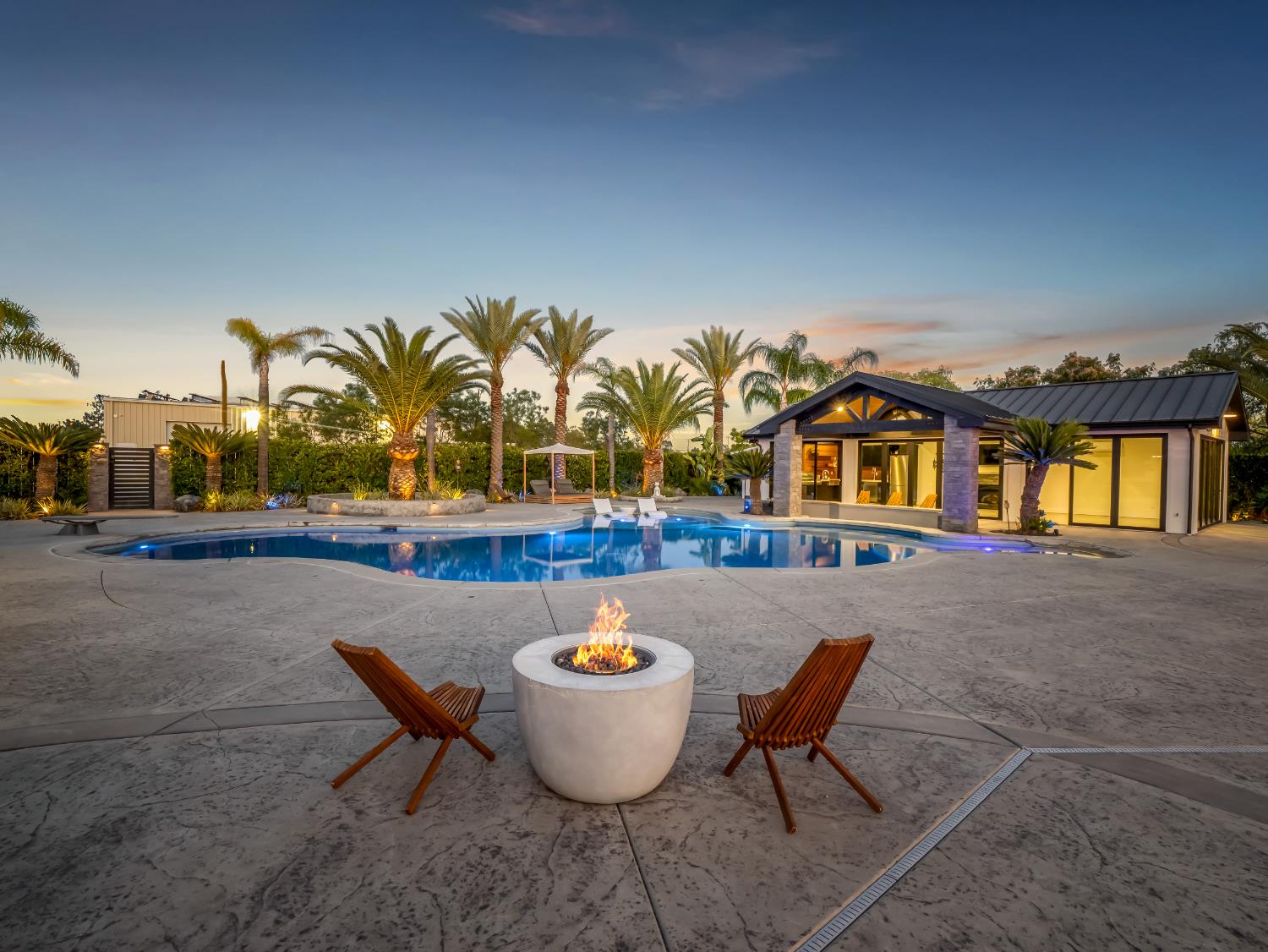 17113 Mark Road Madera, CA 93636 - Photo 7 of 99 a view of outdoor space yard swimming pool and patio