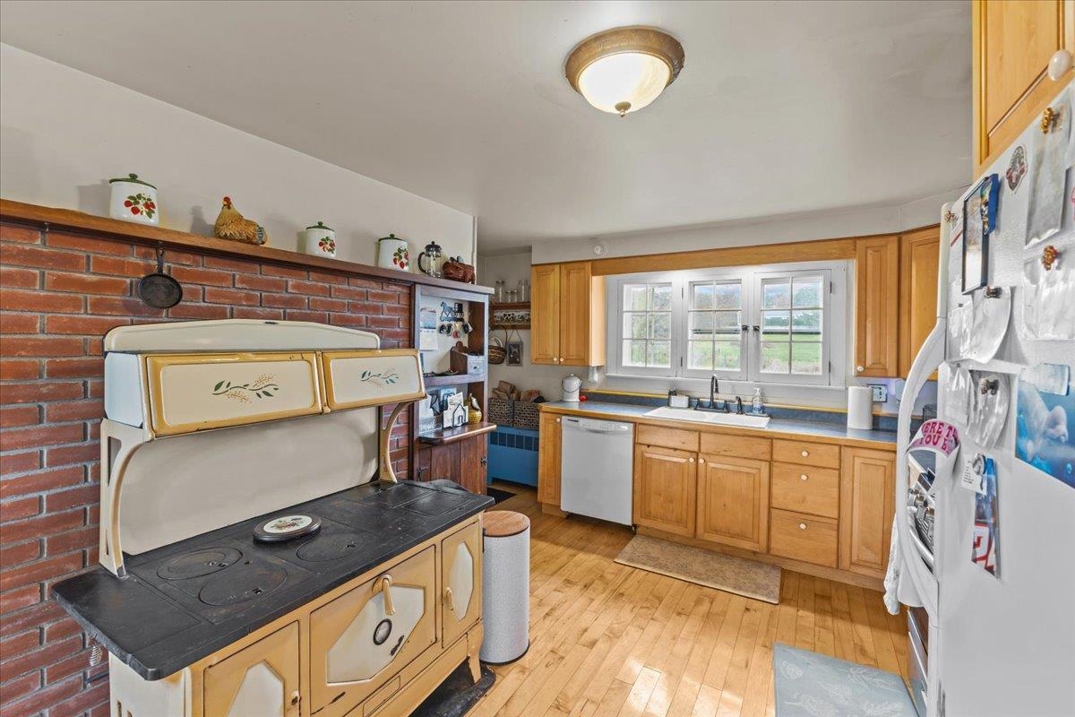 7808 Highway 22A Addison, VT 05491 - Photo 8 of 49