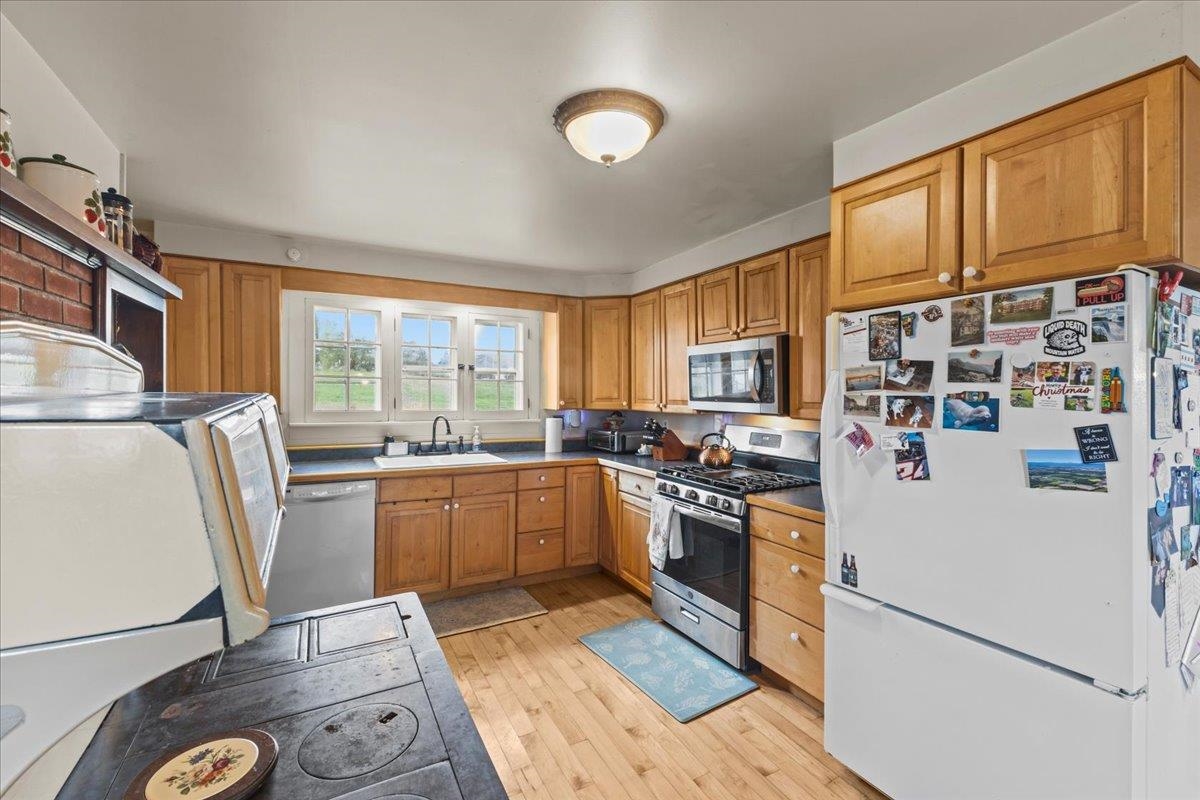 7808 Highway 22A Addison, VT 05491 - Photo 10 of 49