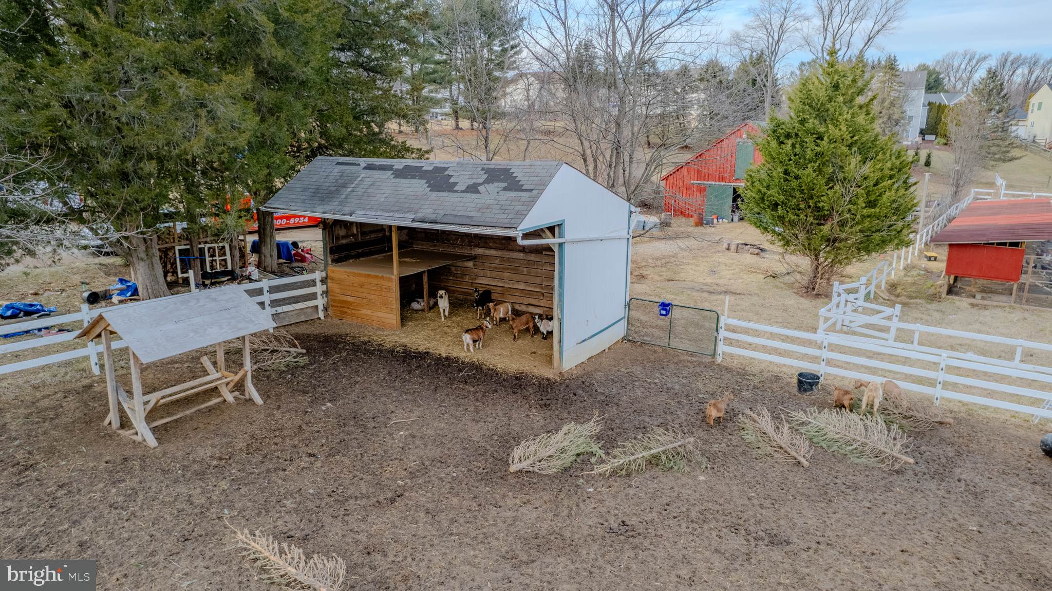 440 Smiths Mill Road Newark, DE 19711 - Photo 11 of 35 a view of a house with a yard and sitting area