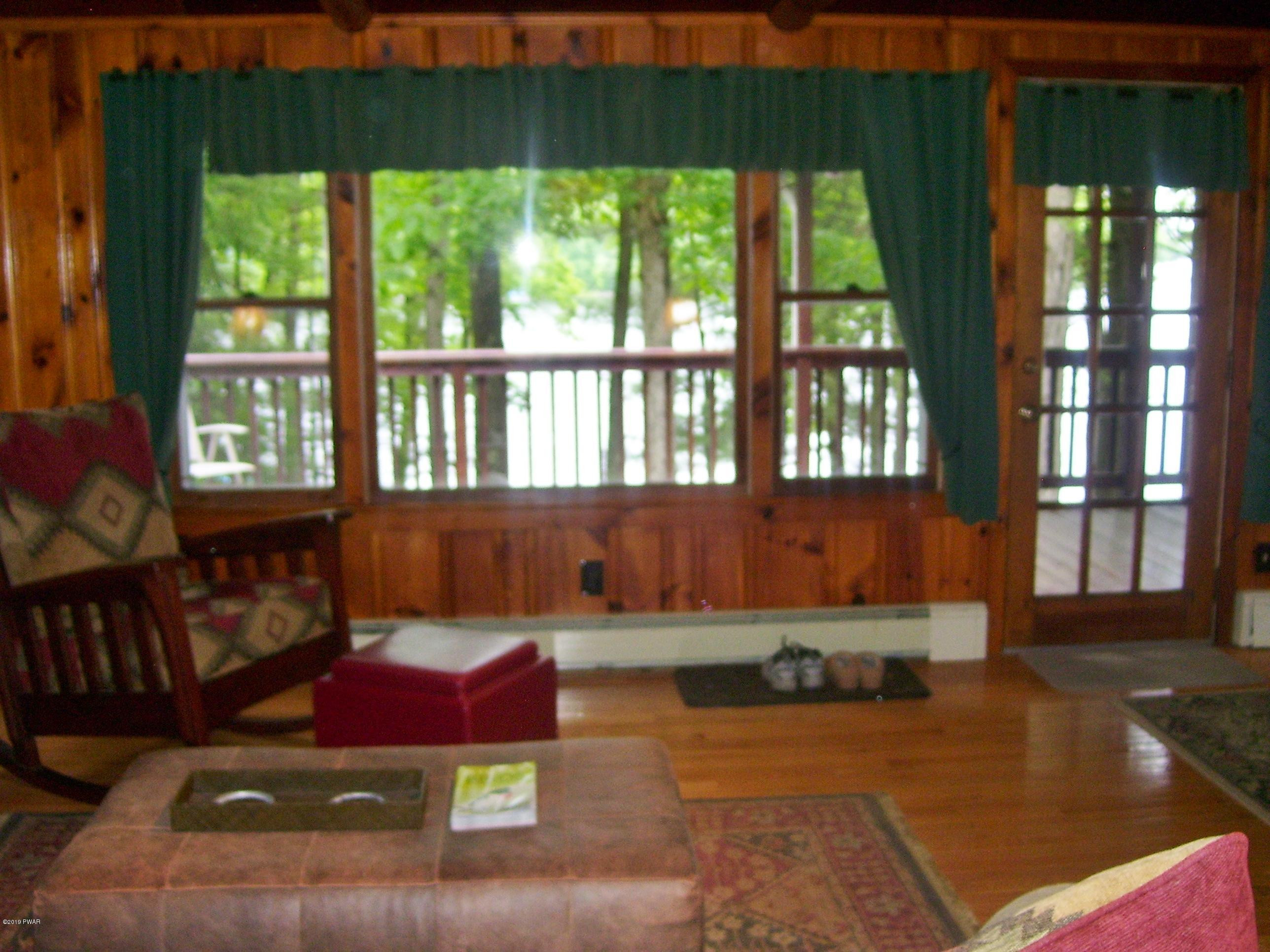 32 Park Road Lakeville, PA 18438 - Photo 7 of 51