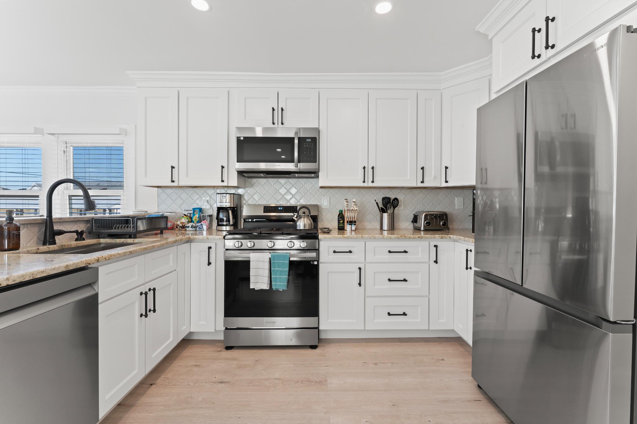 140 North Ocean Avenue Point Pleasant Beach, NJ 08742 - Photo 11 of 70 Unit 1 Kitchen
