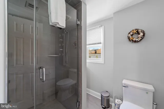 $1,980,000 | 140 North Ocean Avenue, Point Pleasant Beach, NJ 08742