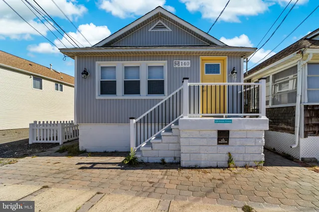 $1,980,000 | 140 North Ocean Avenue, Point Pleasant Beach, NJ 08742