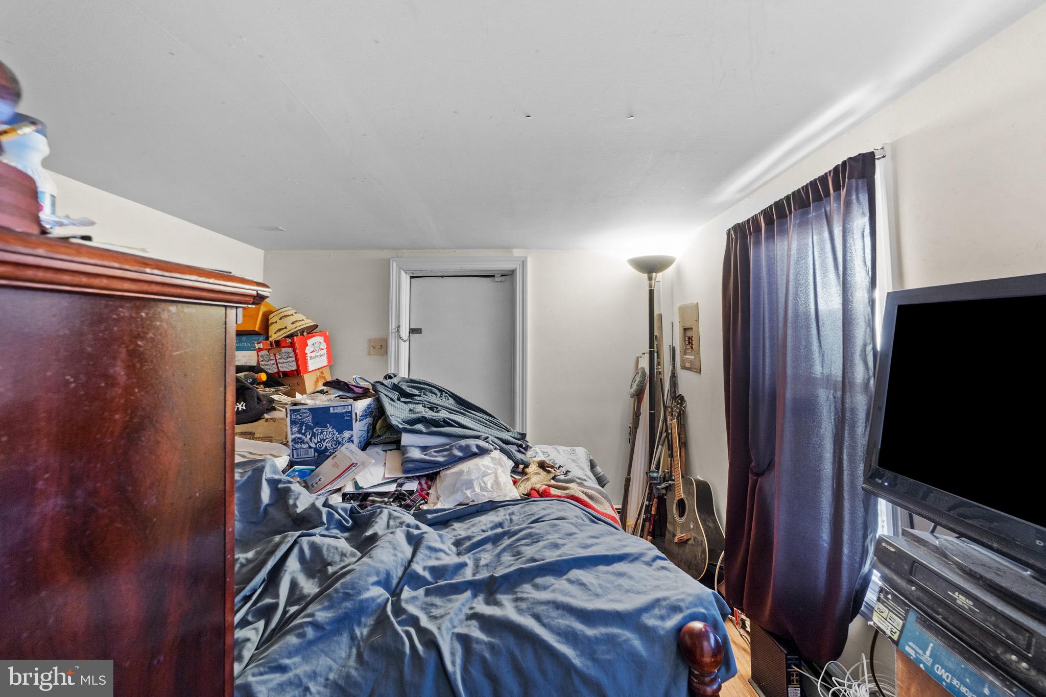 140 North Ocean Avenue Point Pleasant Beach, NJ 08742 - Photo 34 of 49 a view of a livingroom with furniture and a flat screen tv
