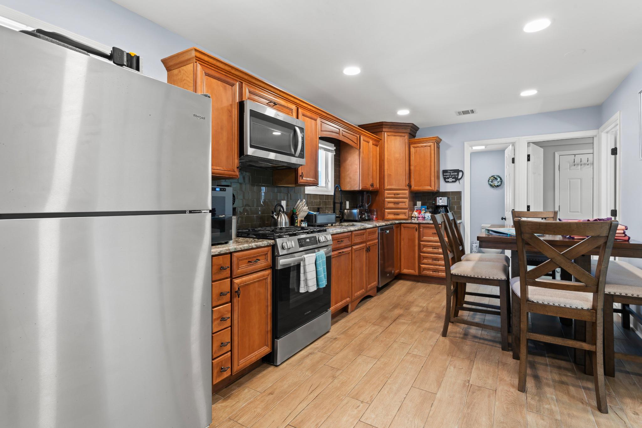 140 North Ocean Avenue Point Pleasant Beach, NJ 08742 - Photo 37 of 70 Unit 2 Kitchen