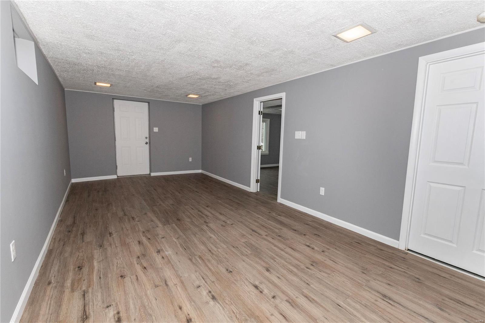 341 Sulphur Spring Road Manchester, MO 63021 - Photo 22 of 33