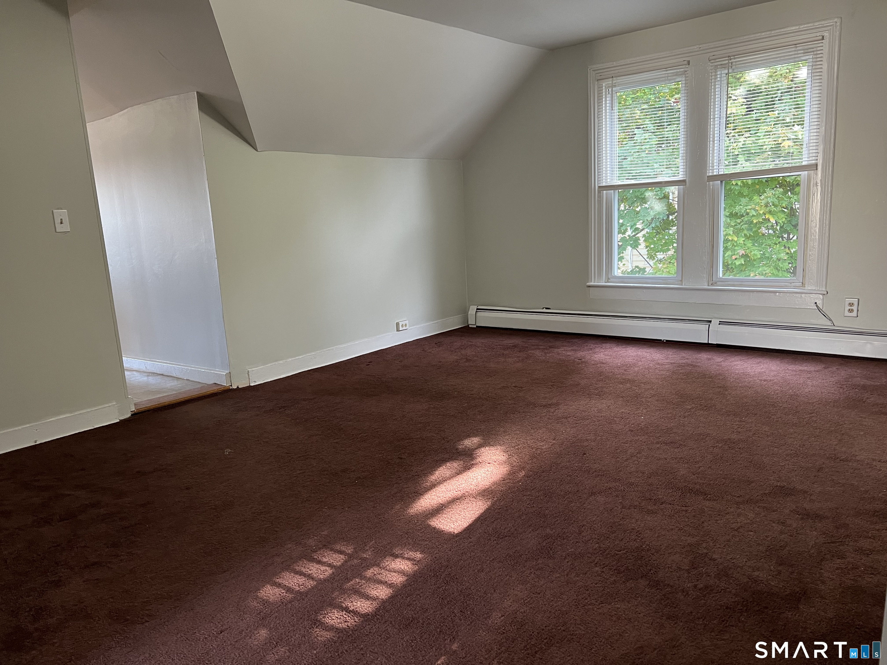 95 Sunnyside Avenue Waterbury, CT 06708 - Photo 20 of 27 3rd floor