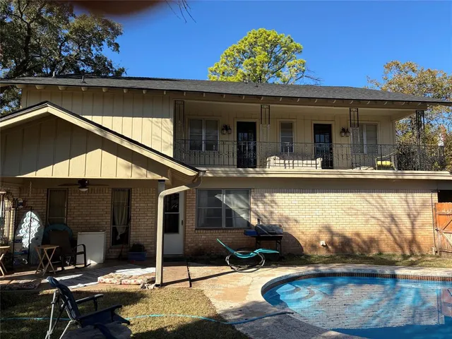 a view of a house with sitting area
