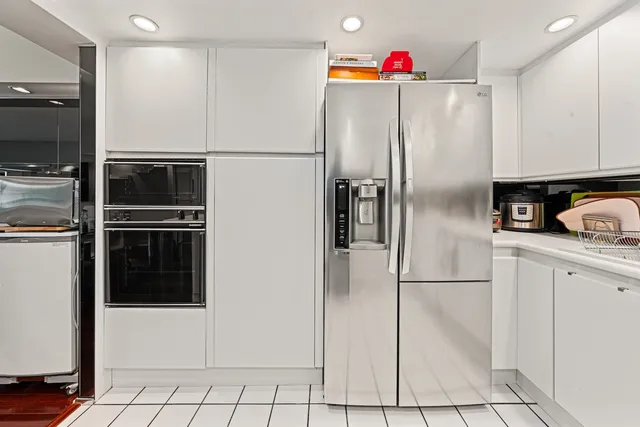 $560,000 | 175 East Delaware Place, Unit 6706, Chicago, IL 60611