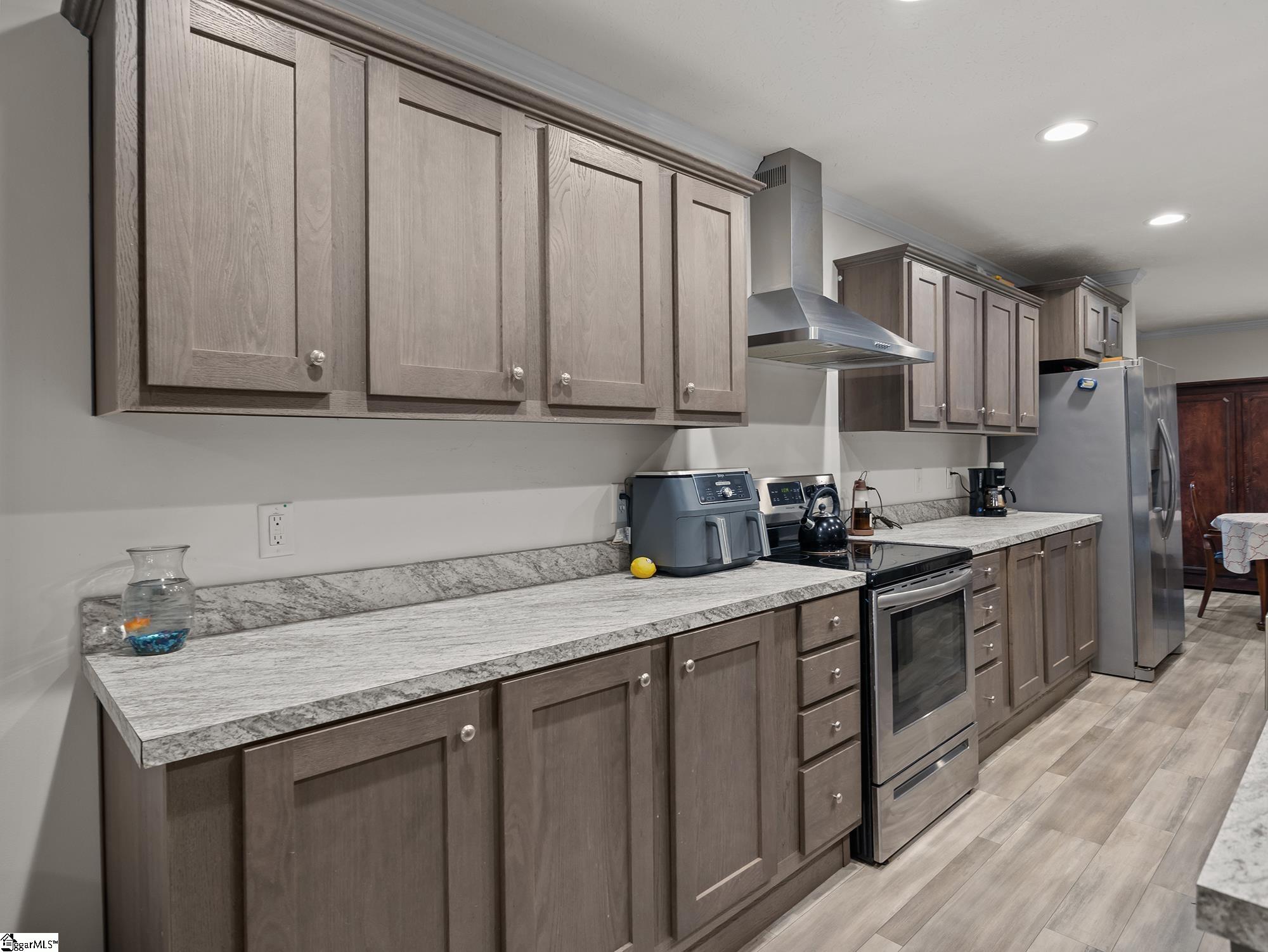 259 Country Estates Road Fountain Inn, SC 29644 - Photo 9 of 26