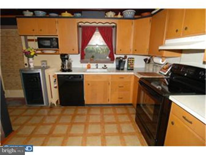 37 Chestnut Street Shillington, PA 19607 - Photo 14 of 23