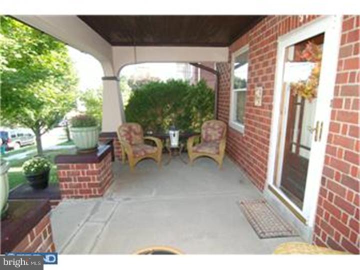 37 Chestnut Street Shillington, PA 19607 - Photo 4 of 23
