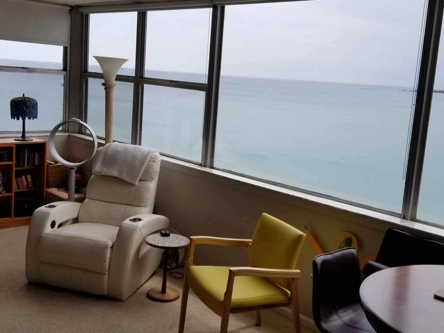 6301 North Sheridan Road, Unit 15G Chicago, IL 60660 - Photo 6 of 31