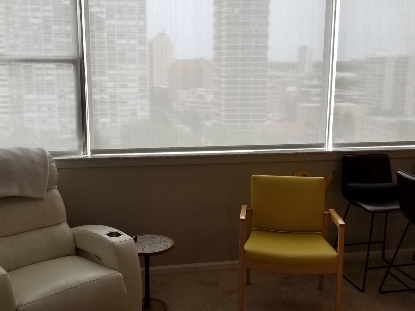 6301 North Sheridan Road, Unit 15G Chicago, IL 60660 - Photo 10 of 31