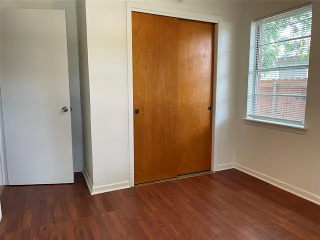 $1,595 | 202 North 5th Street, Midlothian, TX 76065