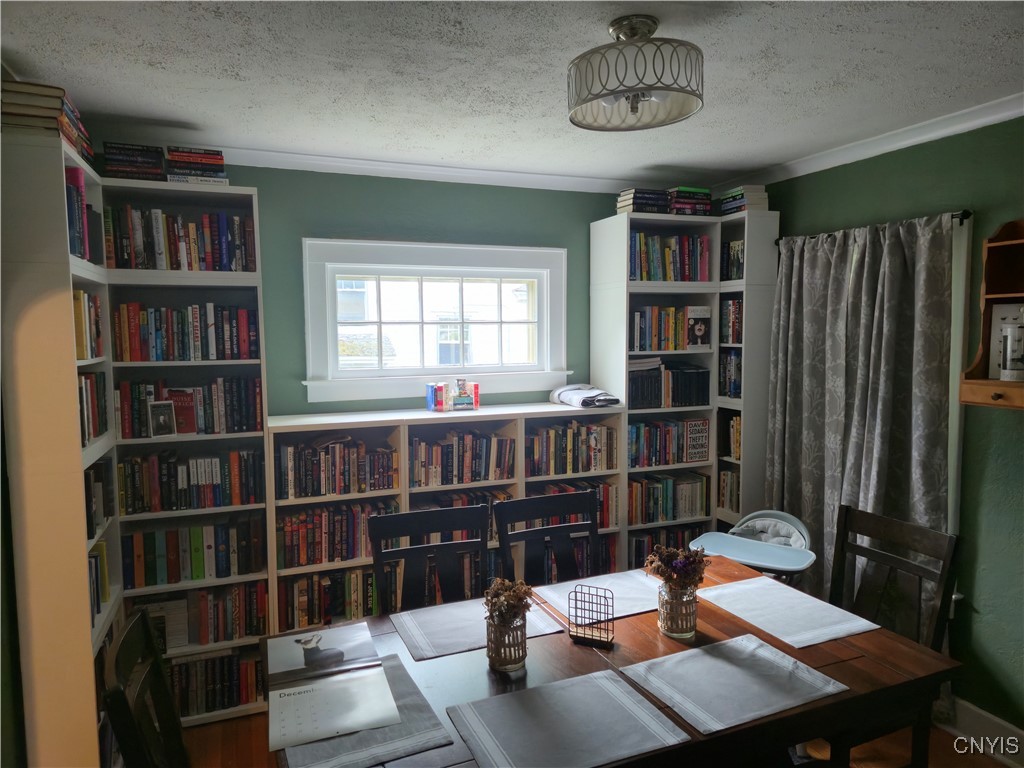 181 Brampton Road Syracuse, NY 13205 - Photo 3 of 15