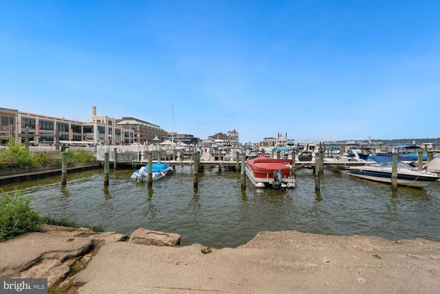 $1,299,000 | 522 North Royal Street, Alexandria, VA 22314