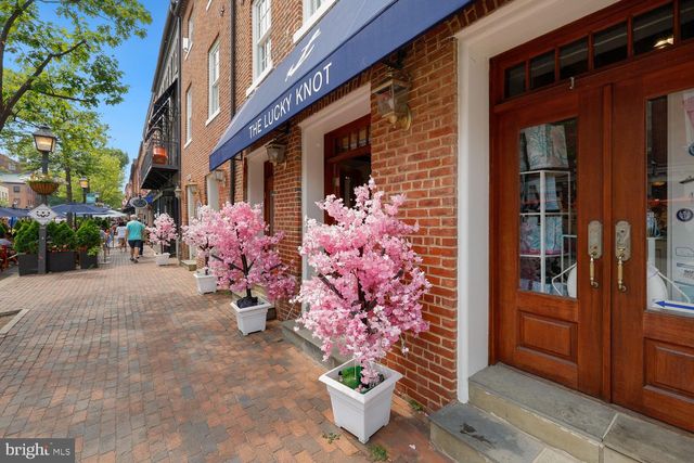 $1,299,000 | 522 North Royal Street, Alexandria, VA 22314