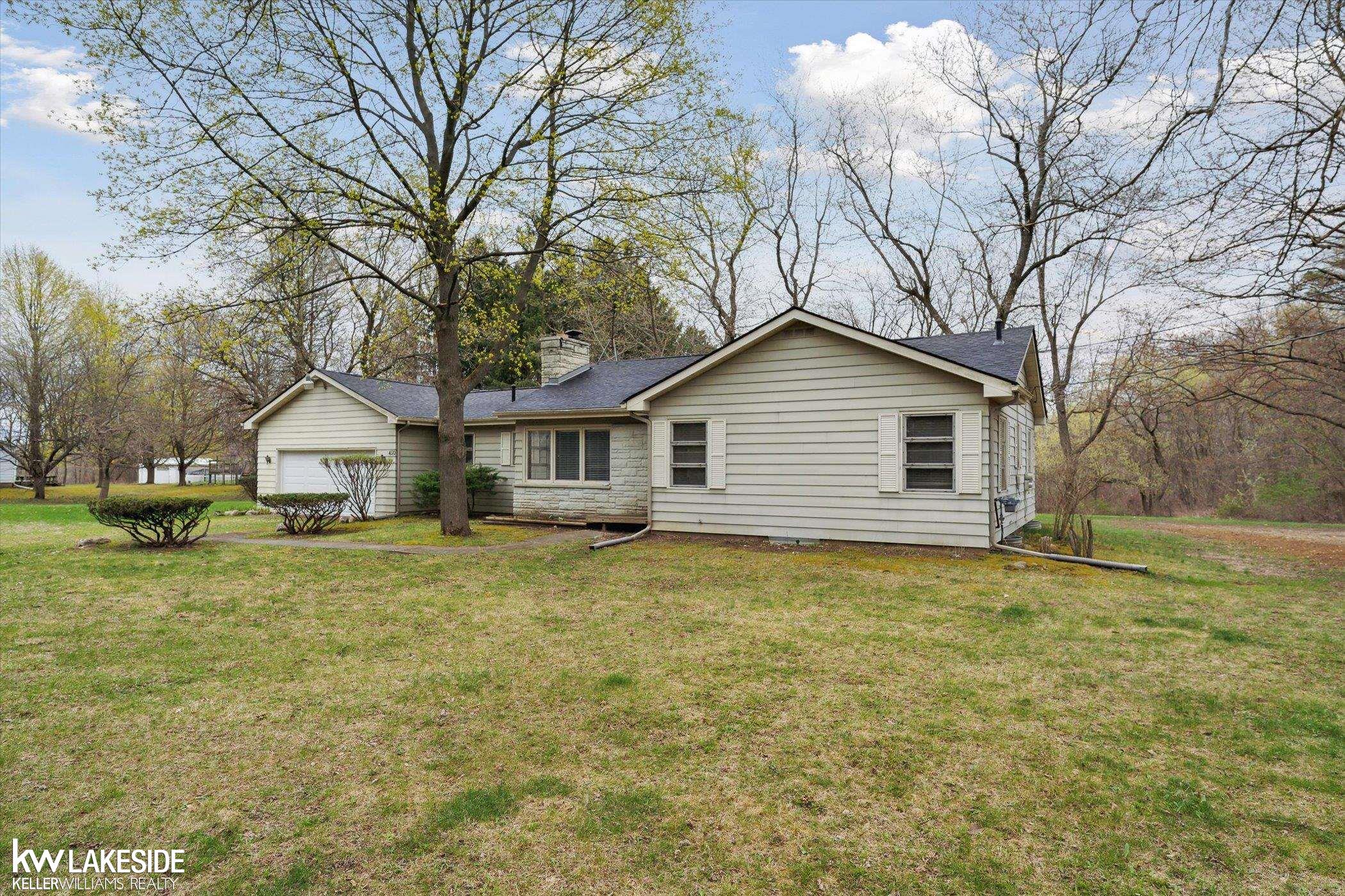 450 North Baldwin Road Oxford, MI 48371 - Photo 2 of 9 50109667-1.JPG
