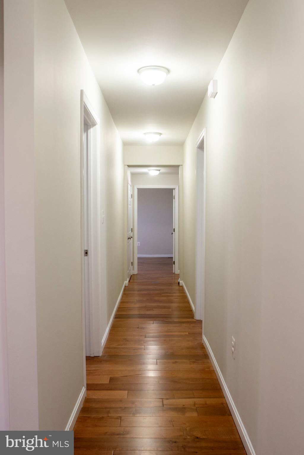 6401 Sherwood Road Baltimore, MD 21239 - Photo 17 of 49